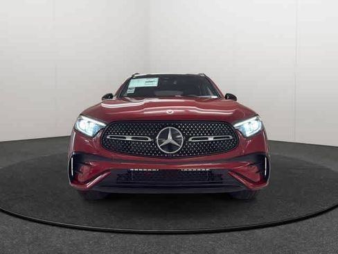 Certified 2026 Mercedes-Benz GLC 300 4MATIC image 2