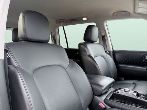 Used 2021 Nissan Armada SV w/ SV Appearance Package image 55