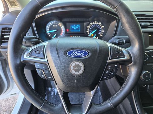 Used 2018 Ford Fusion S w/ Equipment Group 101A image 17