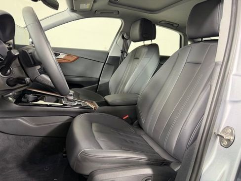 Used 2023 Audi A4 2.0T Premium w/ Convenience Package image 18