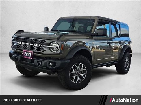 Certified 2025 Ford Bronco Badlands AWD/4WD image 1