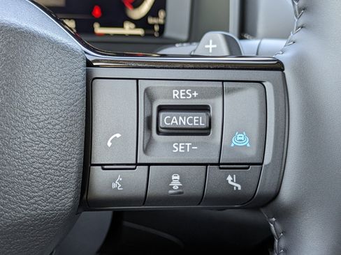 New 2026 Nissan Rogue Platinum w/ Tech Package AWD/4WD image 12