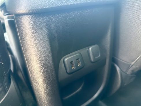 Used 2016 Chevrolet Colorado LT w/ LT Convenience Package AWD/4WD image 19