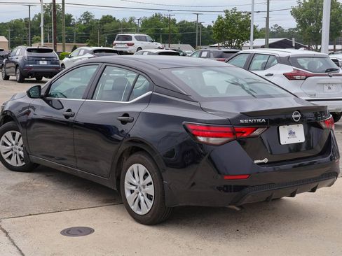 Certified 2025 Nissan Sentra S FWD image 2