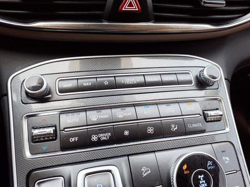 Certified 2023 Hyundai Santa Fe SEL Premium AWD/4WD image 24