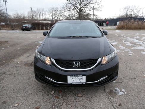 Used 2013 Honda Civic LX image 2