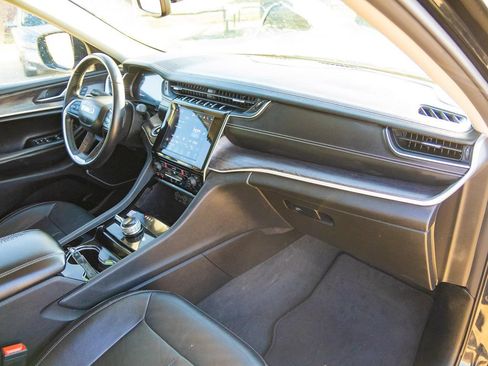 Used 2021 Jeep Grand Cherokee L Limited AWD/4WD image 76