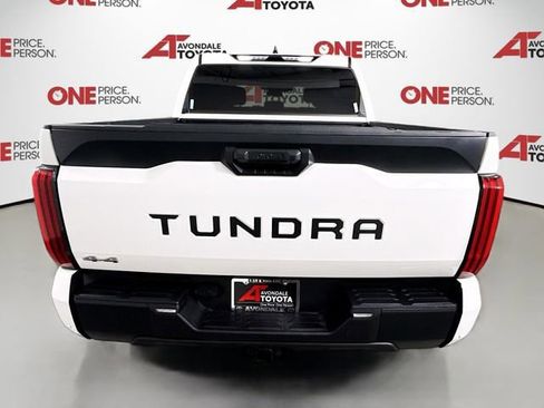 Used 2025 Toyota Tundra SR5 w/ SR5 Convenience Package AWD/4WD image 6