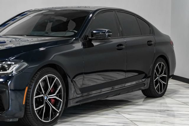 Used 2021 BMW 540i w/ M Sport Package RWD image 8