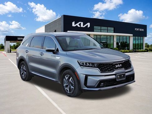 Used 2023 Kia Sorento EX FWD image 3