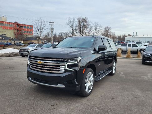 Used 2023 Chevrolet Tahoe High Country w/ Advanced Technology Package image 7