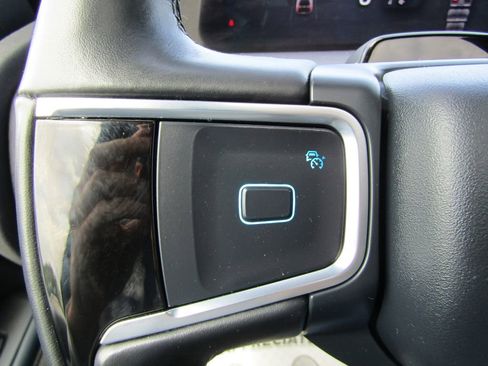 Used 2025 Ford Expedition Max Platinum AWD/4WD image 31