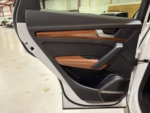 Used 2023 Audi Q5 2.0T Premium Plus image 34