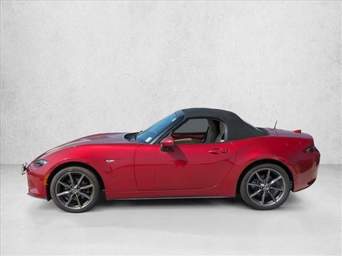 Used 2016 MAZDA MX-5 Miata Grand Touring RWD image 8