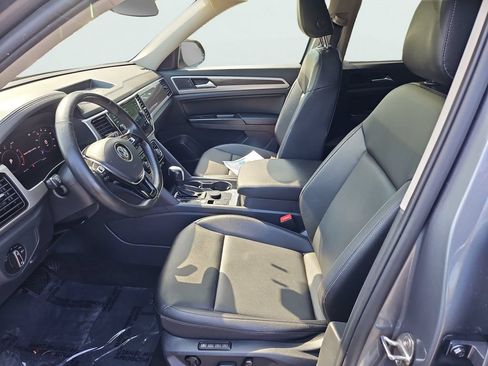 Used 2020 Volkswagen Atlas SEL AWD/4WD image 35