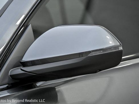 Used 2021 Audi Q8 Prestige image 13