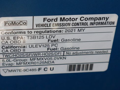 Used 2021 Ford Mustang GT Premium w/ Equipment Group 401A RWD image 16