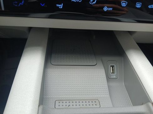 Used 2025 Hyundai Ioniq 6 SEL RWD image 28