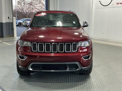 Used 2018 Jeep Grand Cherokee Limited image 40