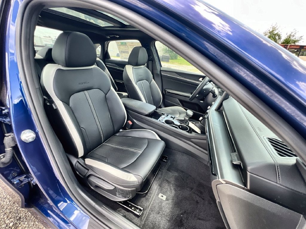 New 2026 Kia K5 GT-Line w/ GT-Line Premium Package FWD image 25