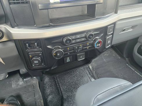 Used 2024 Ford F250 XL w/ FX4 Off-Road Package AWD/4WD image 28