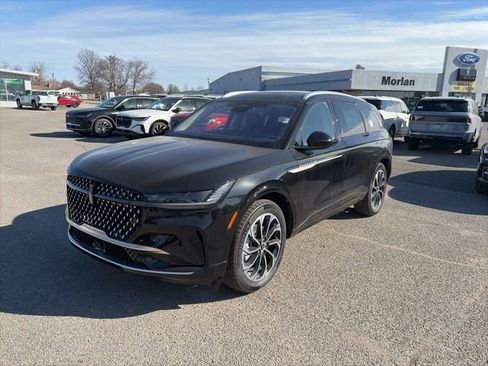 New 2026 Lincoln Nautilus Reserve AWD/4WD image 2