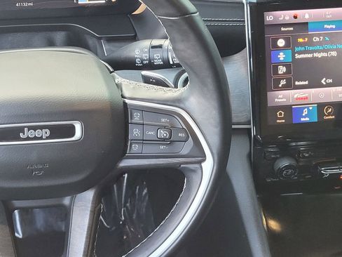 Used 2021 Jeep Grand Cherokee L Limited image 14