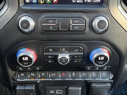 Used 2020 GMC Sierra 1500 Denali w/ Denali Carbonpro Edition image 30