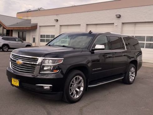 Used 2017 Chevrolet Suburban Premier AWD/4WD image 5