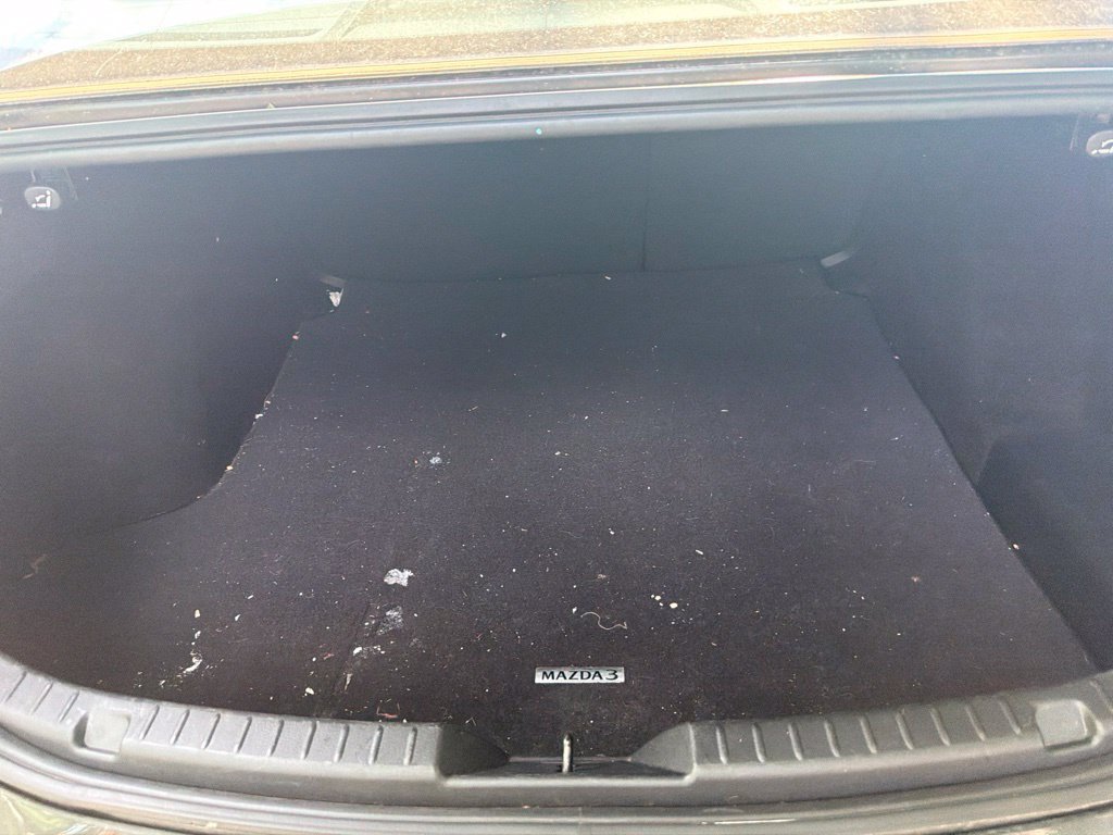 Used 2023 MAZDA MAZDA3 s FWD image 6