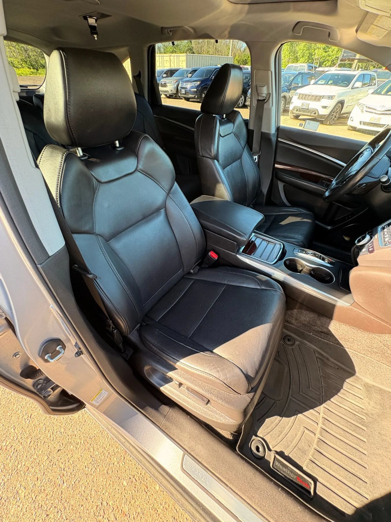 Used 2016 Acura MDX w/ Advance Package AWD/4WD image 24