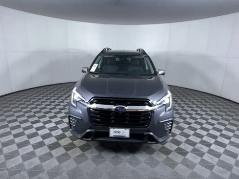 Used 2023 Subaru Ascent Limited w/ Technology Package image 3