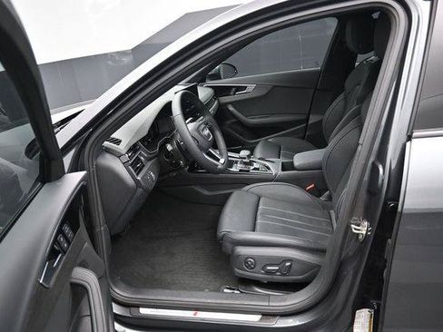 Used 2025 Audi A4 2.0T Premium Plus w/ Premium Plus Package AWD/4WD image 9