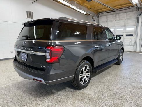 Used 2024 Ford Expedition Max Limited AWD/4WD image 4