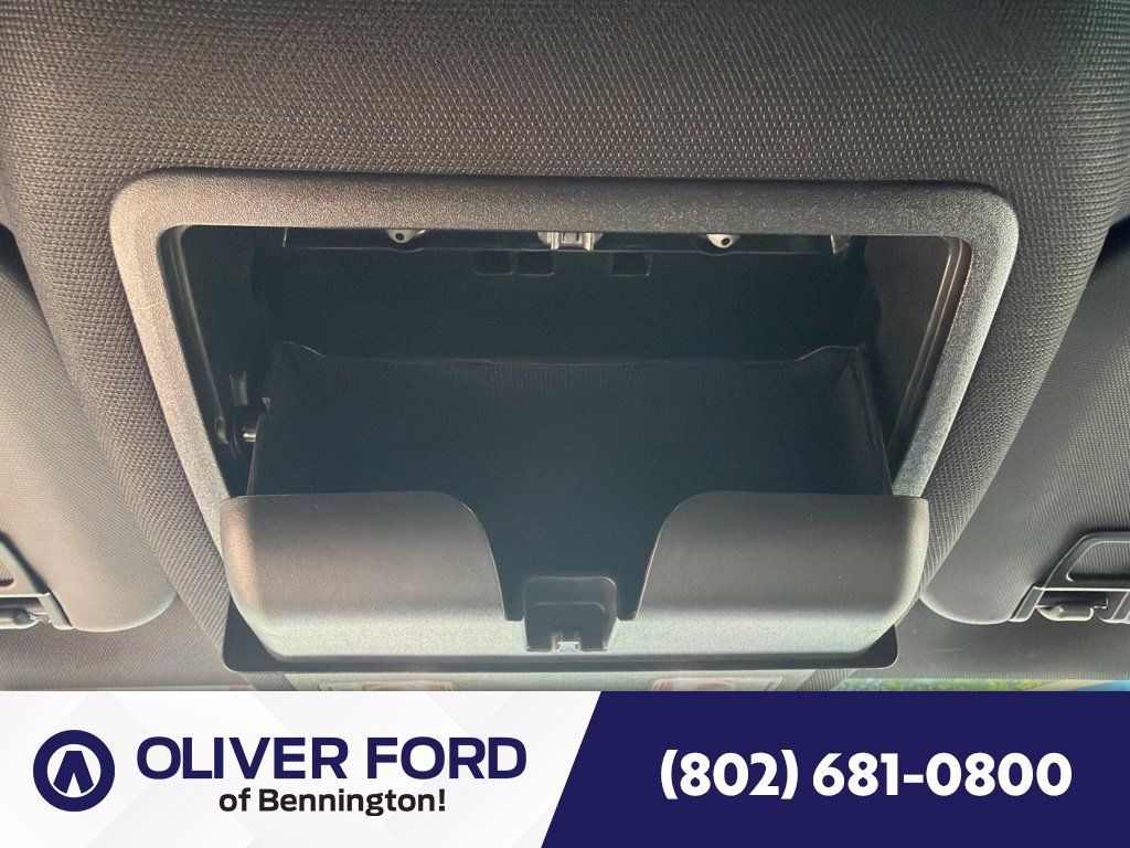 Used 2025 Ford Escape ST-Line AWD/4WD image 39