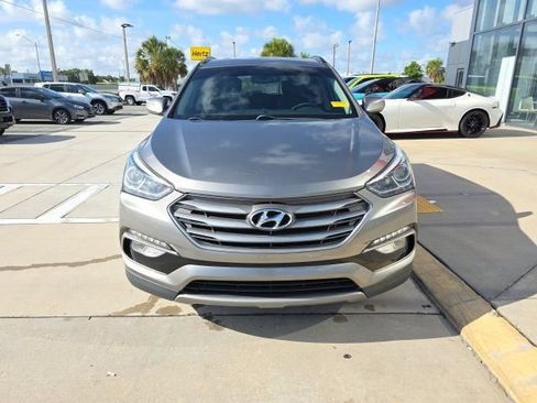 Used 2017 Hyundai Santa Fe Sport FWD image 9