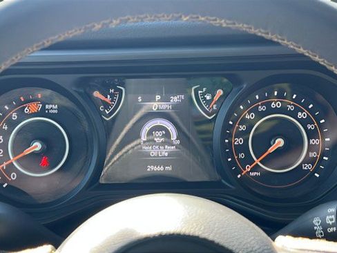 Used 2024 Jeep Wrangler Sport image 17