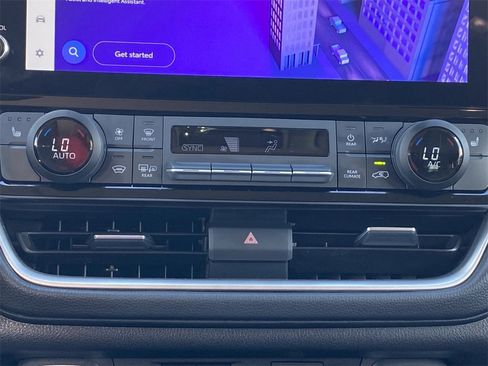 Certified 2025 Toyota Grand Highlander XLE image 30