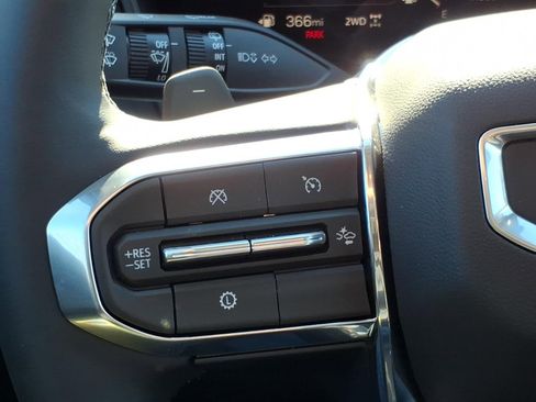 New 2026 GMC Terrain Denali w/ LPO, Black Badging Package image 14