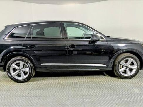 Used 2023 Audi Q7 3.0T Premium AWD/4WD image 8