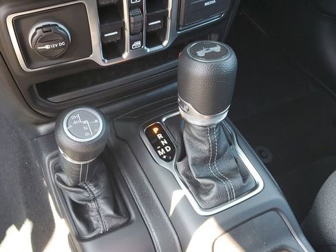 New 2025 Jeep Wrangler Sport S image 27