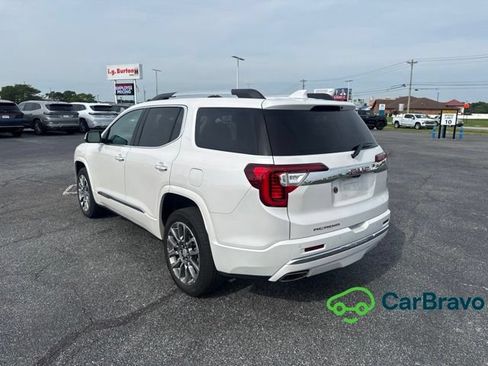 Used 2023 GMC Acadia Denali w/ Denali Technology Package FWD image 5