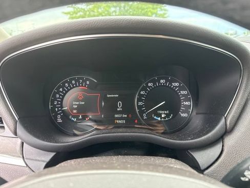 Used 2019 Lincoln MKC Reserve AWD/4WD image 17