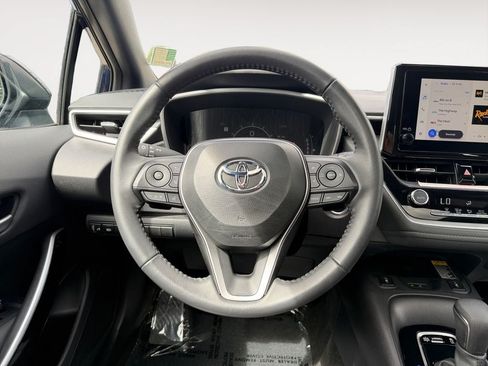 Used 2024 Toyota Corolla XSE FWD image 13