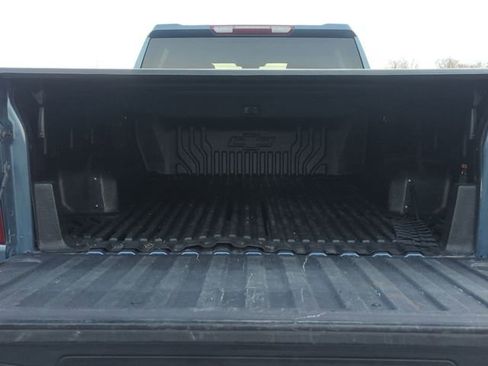 Used 2024 Chevrolet Silverado 1500 LT AWD/4WD image 23