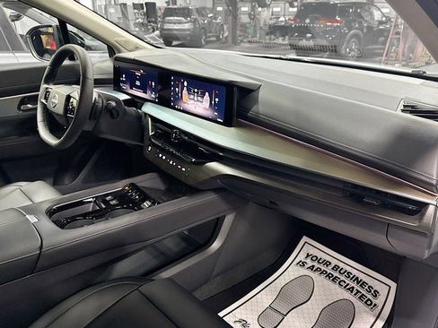 New 2025 Nissan Murano SL image 34