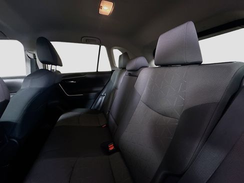 Used 2021 Toyota RAV4 XLE image 25