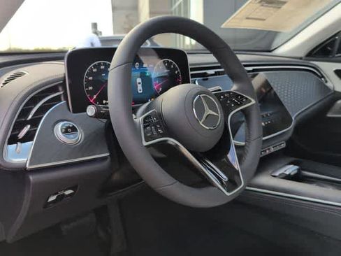 New 2026 Mercedes-Benz E 350 Sedan image 2