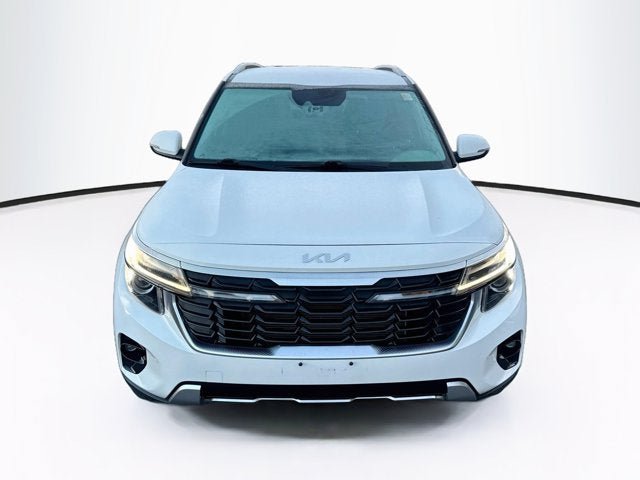 Certified 2024 Kia Seltos S AWD/4WD image 2