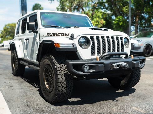Used 2022 Jeep Wrangler Unlimited Rubicon w/ Trailer Tow Package AWD/4WD image 4